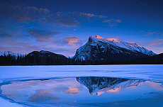 eStockPhoto Travel Photos Of Mount Rundle