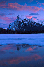 eStockPhoto Travel Photos Of Mount Rundle