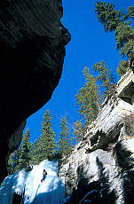 eStockPhoto Maligne Canyon Travel Photos