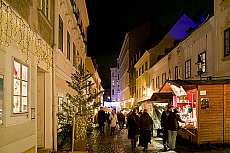 2001-272048-01
&copy; SIME