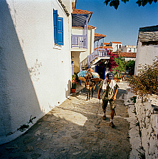 2001-274360-01
&copy; SIME