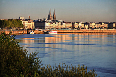 2001-279756-01
&copy; SIME