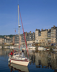 Quality stock photography from estockphoto of yachts