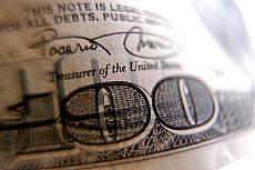 Quality stock photography from estockphoto of 100 dollar